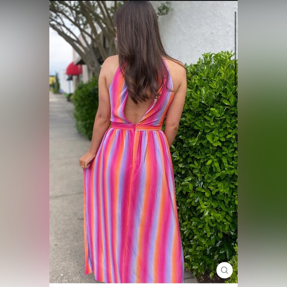 g.p.d. Brand: Pink, Purple, Orange Pleated Maxi Dress Size Medium, Worn Once - Picture 2 of 3